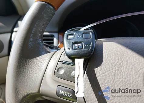 2005 Lexus Es 330 z USA, uszkodzony, nr VIN JTHBA30G255072847